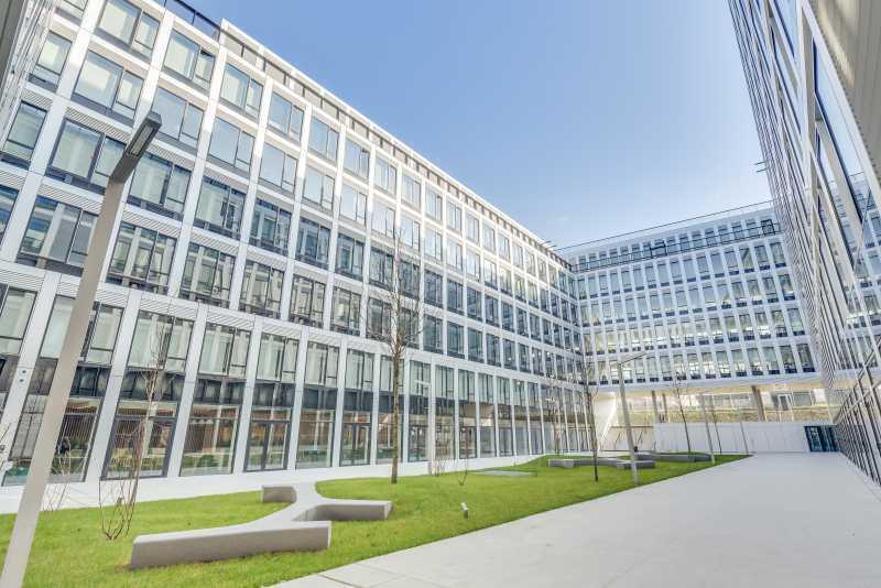 Office in Paris for lease - Building Photo - Image 1 of 2