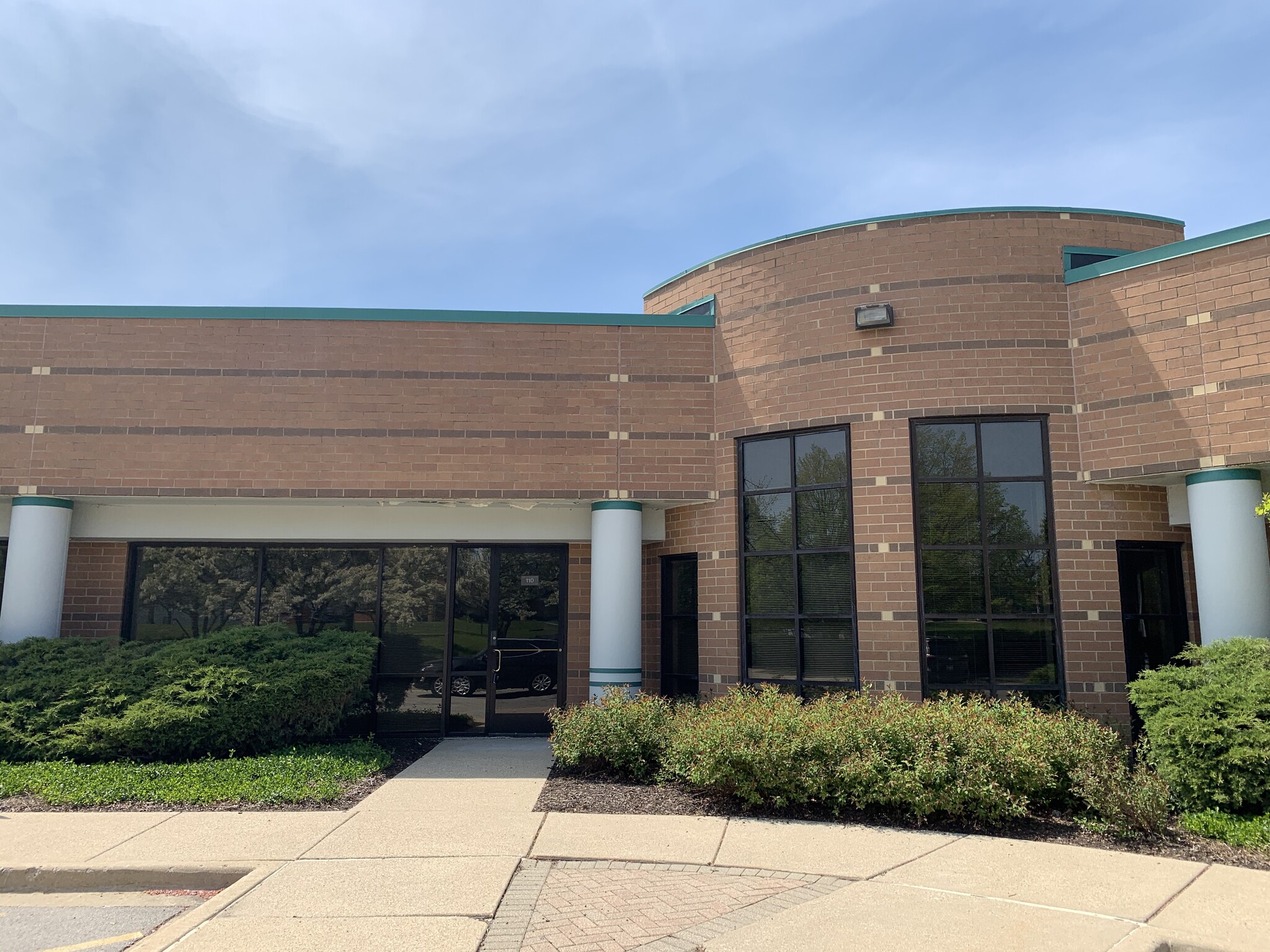 201 Hansen Ct, Wood Dale, IL 60191 - Highpoint Business Park | LoopNet