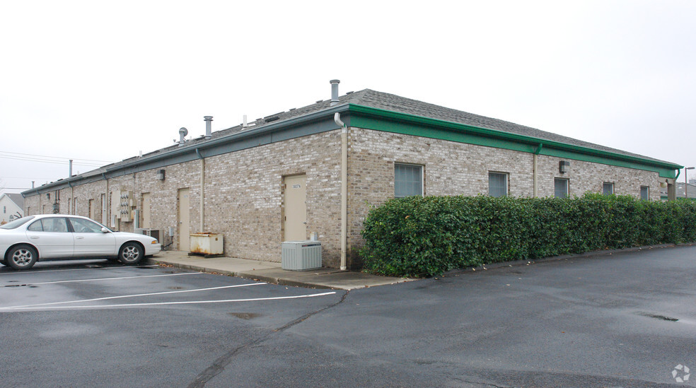 3837 Vaile Ave, Florissant, MO for lease - Building Photo - Image 2 of 2