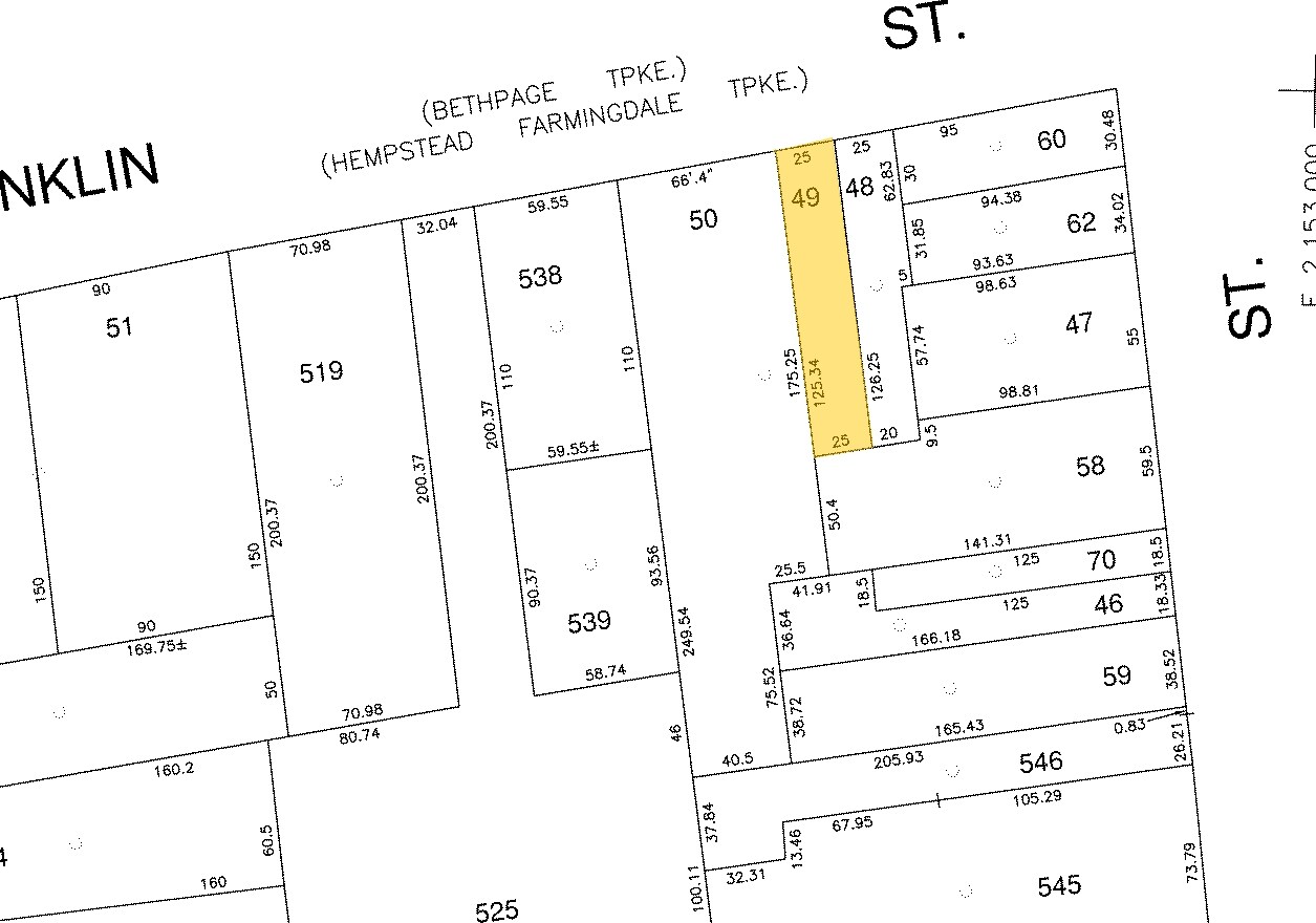 330 Conklin St, Farmingdale, NY 11735