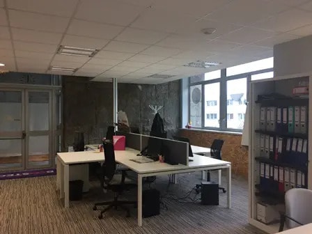 Flex in Vannes for lease Interior Photo- Image 1 of 2