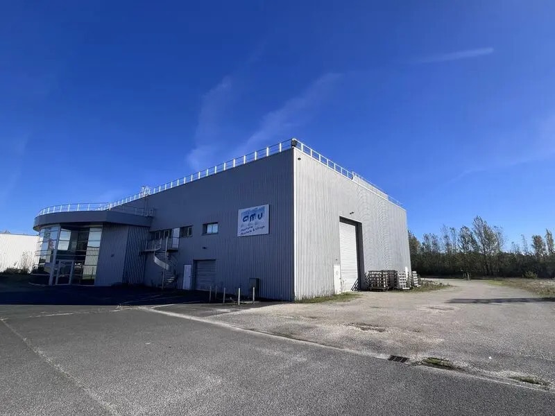 Flex in Saint-André-de-Cubzac for sale Building Photo- Image 1 of 13