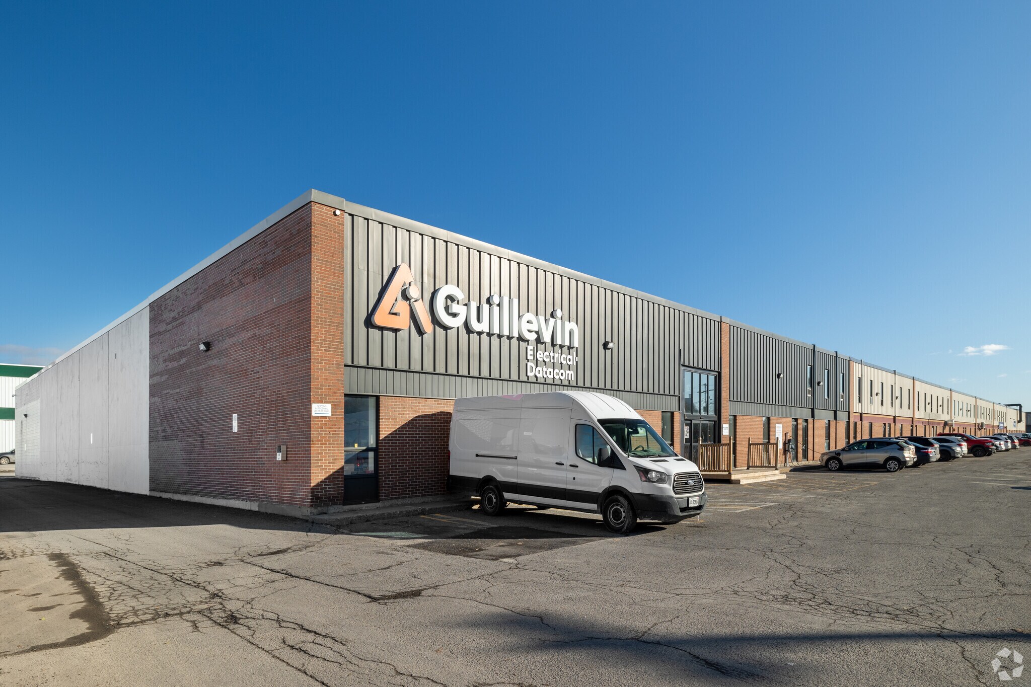 1377-1411 Triole St, Ottawa, ON for lease Primary Photo- Image 1 of 9