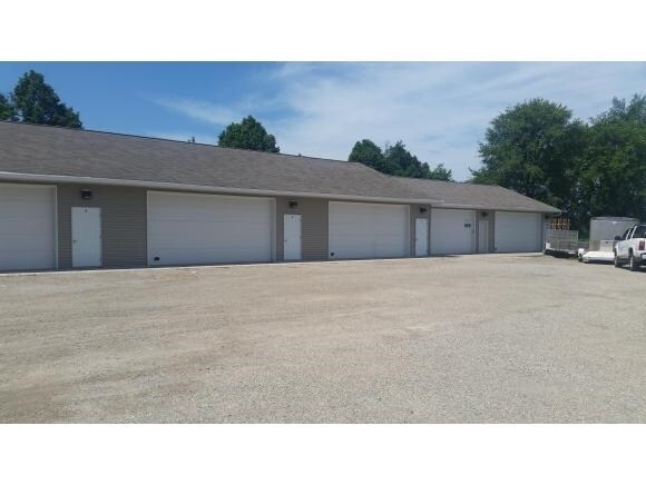 3355 N McCarthy Rd, Appleton, WI for sale Primary Photo- Image 1 of 1