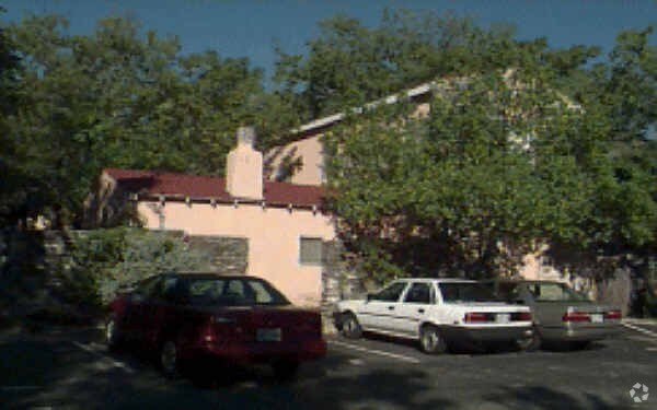 2210 Enfield Rd, Austin, TX for sale Primary Photo- Image 1 of 1