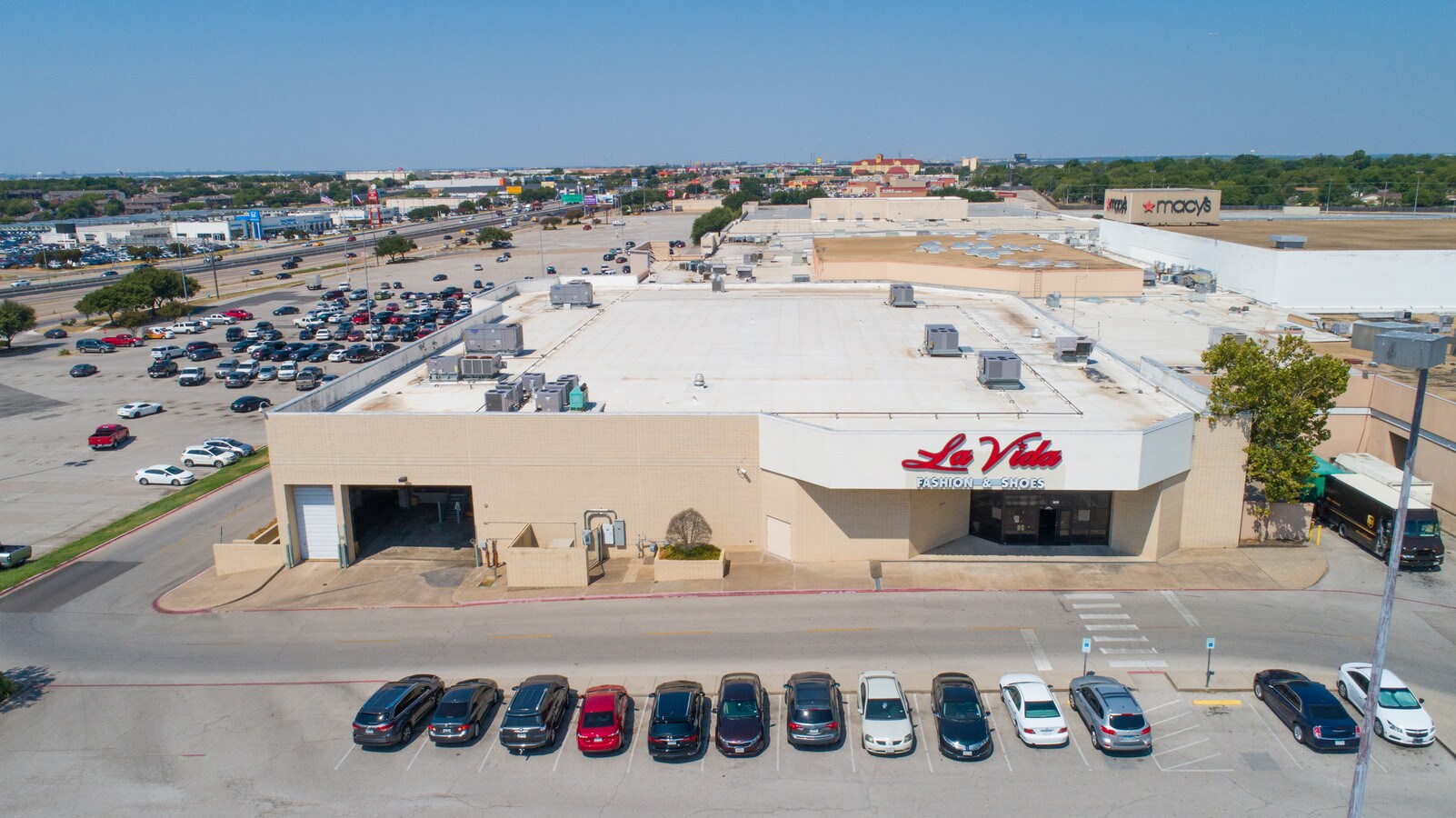 3602 W Airport Fwy, Irving, TX, 75062 Department Store Property For