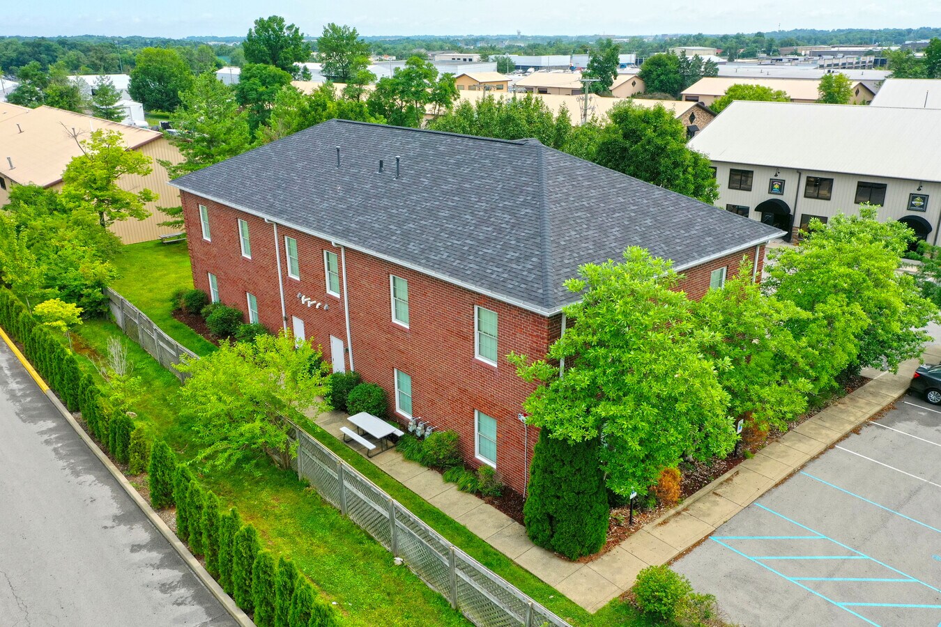 12214 Aiken Rd, Louisville, KY 40223