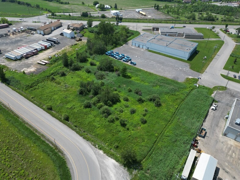 St Almira-S.-Choinière, Joliette, QC for sale - Building Photo - Image 3 of 7