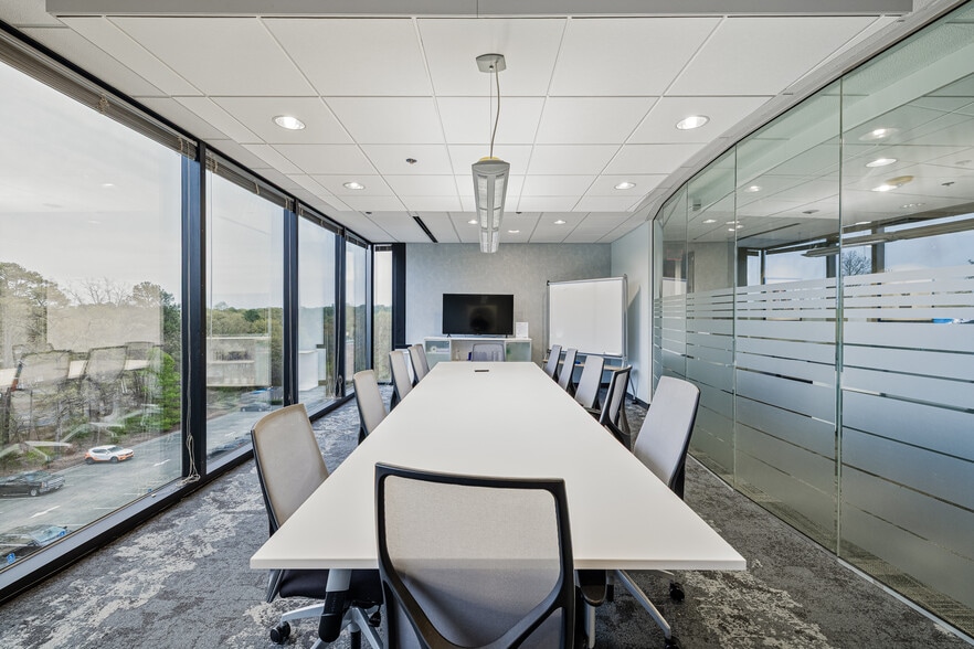 Regus Two Paragon Place - Convenience Store