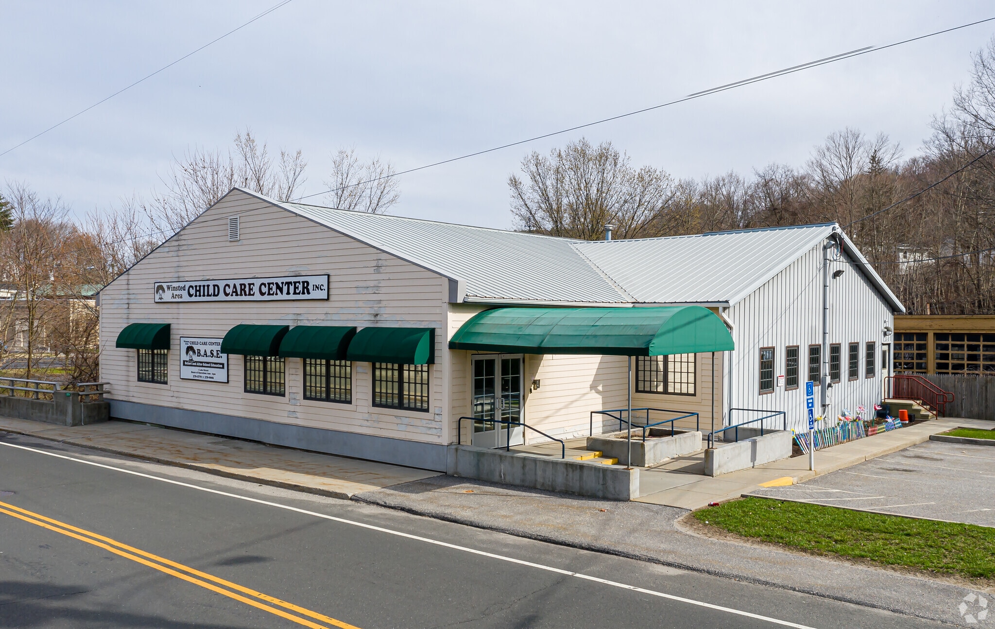 1 Lake St, Winsted, CT 06098 Retail for Sale