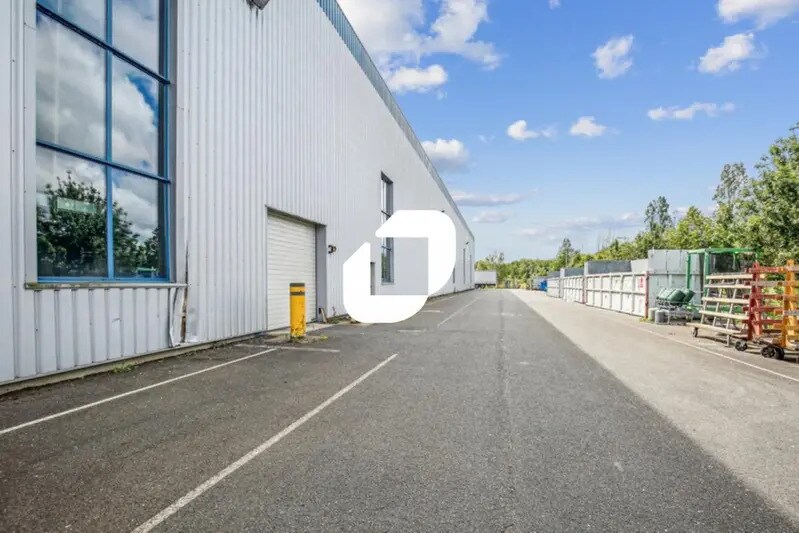 10 Rue Georges Cuvier, Orléans for lease - Building Photo - Image 2 of 13