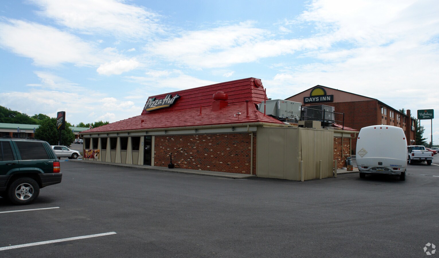 205 S Viking Way, Martinsburg, WV 25401