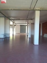 Retail in Onil, Alicante for lease Interior Photo- Image 2 of 5
