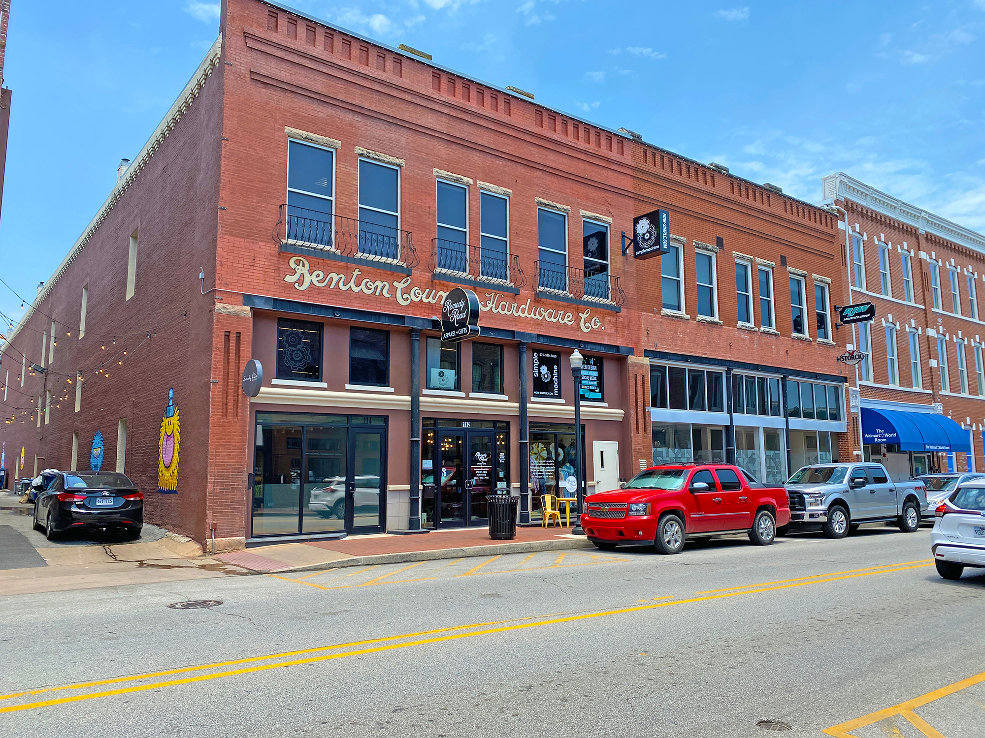 110 W Central Ave, Bentonville, AR for lease Building Photo- Image 1 of 2