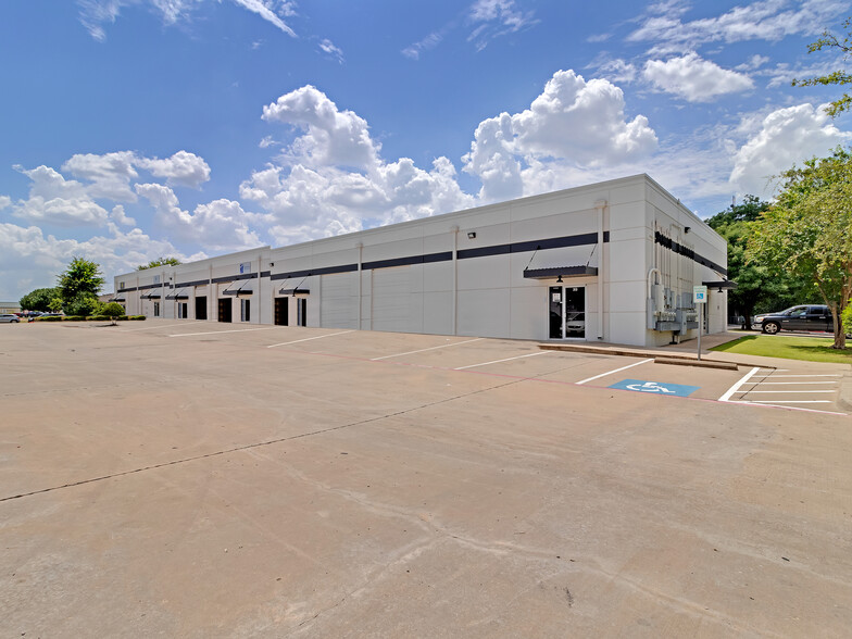 403 Powerhouse St, McKinney, TX for lease - Building Photo - Image 3 of 6