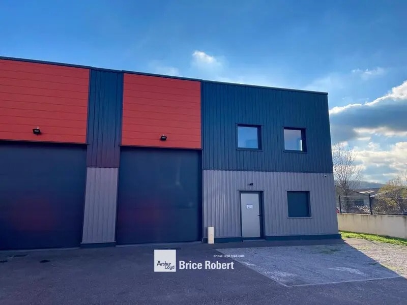 Office in Brignais for lease Building Photo- Image 1 of 7