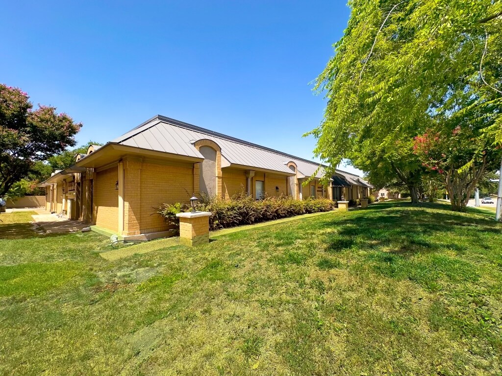 600 W Campbell Rd, Richardson, TX for sale Primary Photo- Image 1 of 1