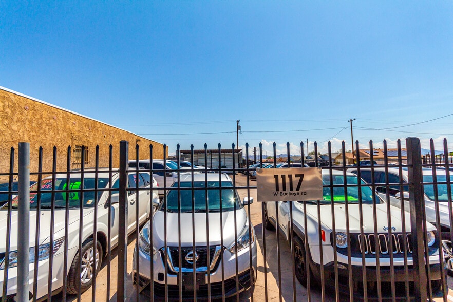 1117 W Buckeye Rd, Phoenix, AZ for sale - Building Photo - Image 2 of 32