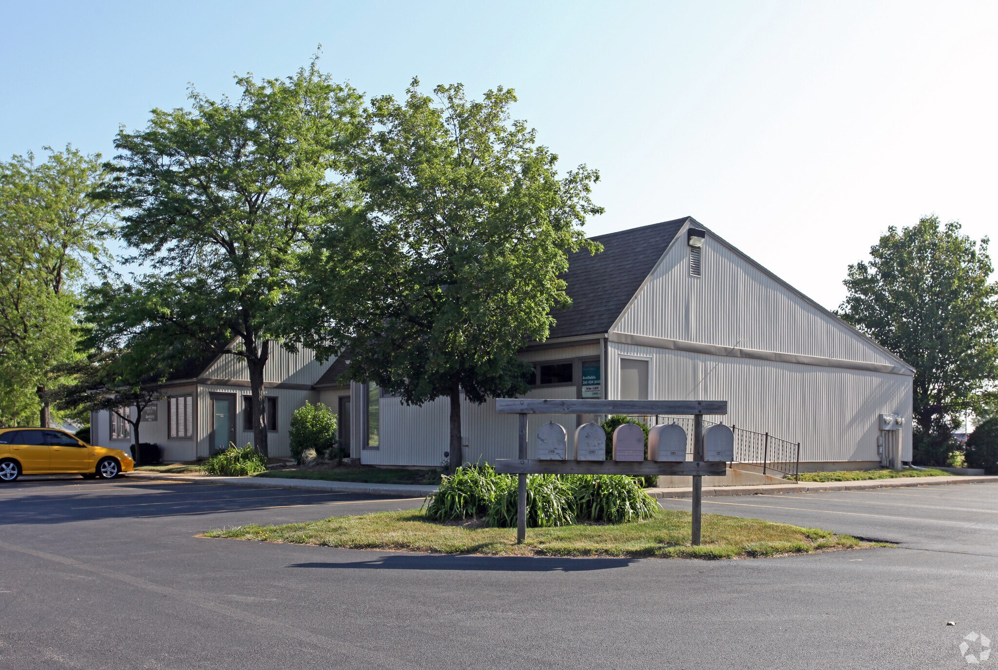 6038 E State Blvd, Fort Wayne, IN for sale Primary Photo- Image 1 of 1