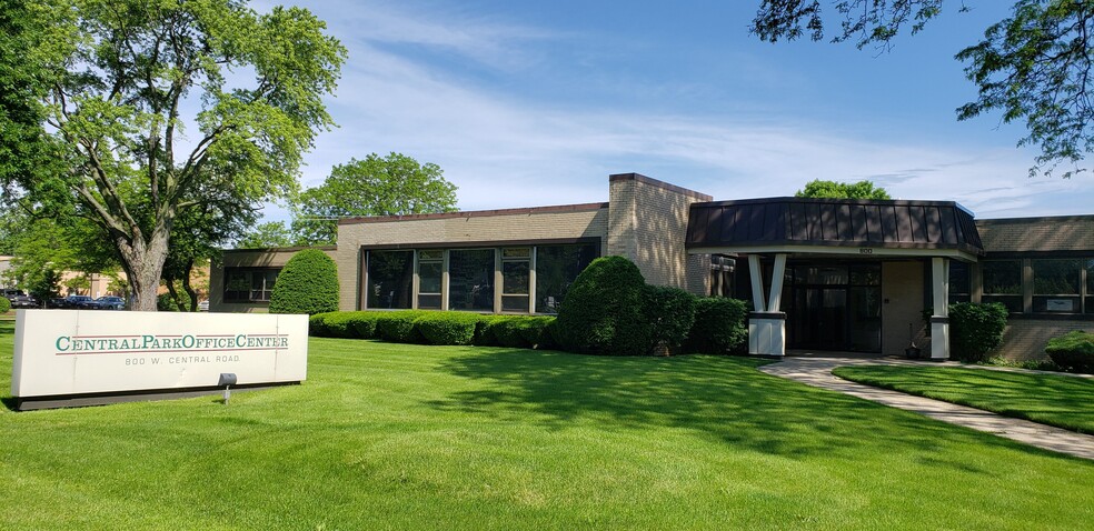 800 W Central Rd, Mount Prospect, IL for lease - Building Photo - Image 1 of 10