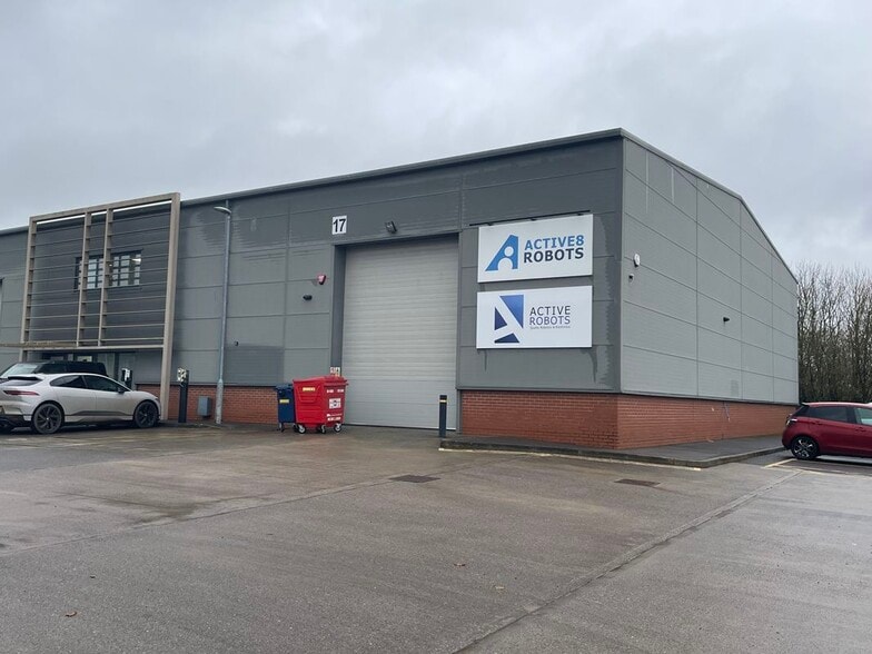 Foxcote Ave, Bath for lease - Building Photo - Image 1 of 4