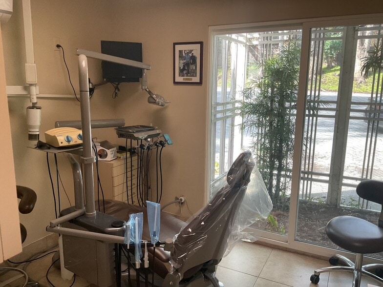 965 Pacific St, Monterey, CA for sale - Interior Photo - Image 3 of 4