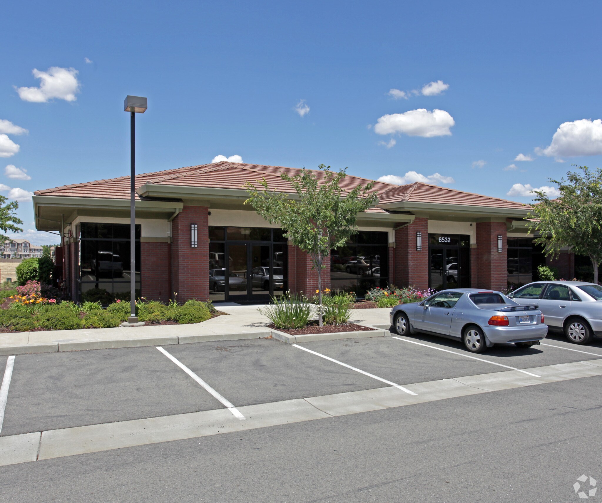 6532 Lonetree Blvd, Rocklin, CA for lease Primary Photo- Image 1 of 4