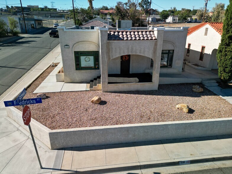 128 E Fredricks St, Barstow, CA for sale - Primary Photo - Image 2 of 8