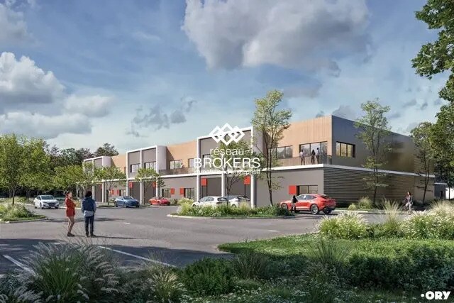 Industrial in Marignane for sale - Building Photo - Image 1 of 4