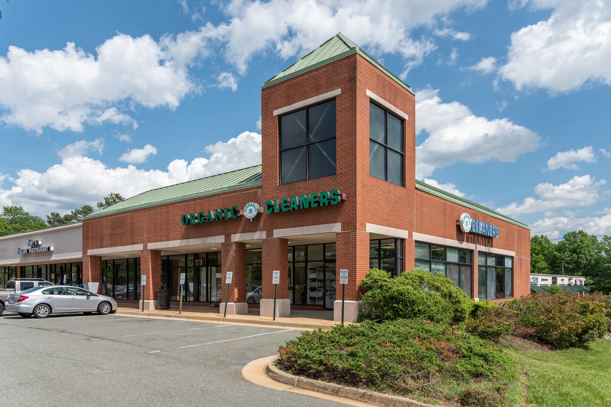 3401-3431 Cox Rd, Richmond, VA for lease Building Photo- Image 1 of 11