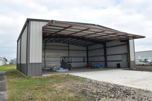 Lot 55A-56A & 56 Block 2 in Wolfe Airpark - Airplane Hangar