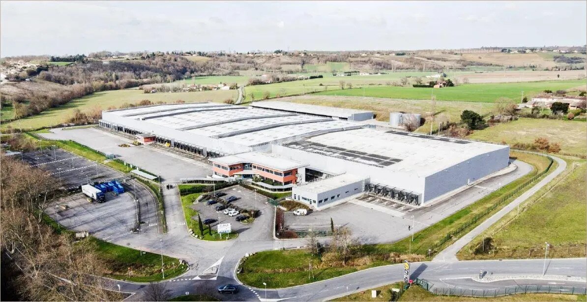 En Saumie, Baziège for lease Aerial- Image 1 of 11