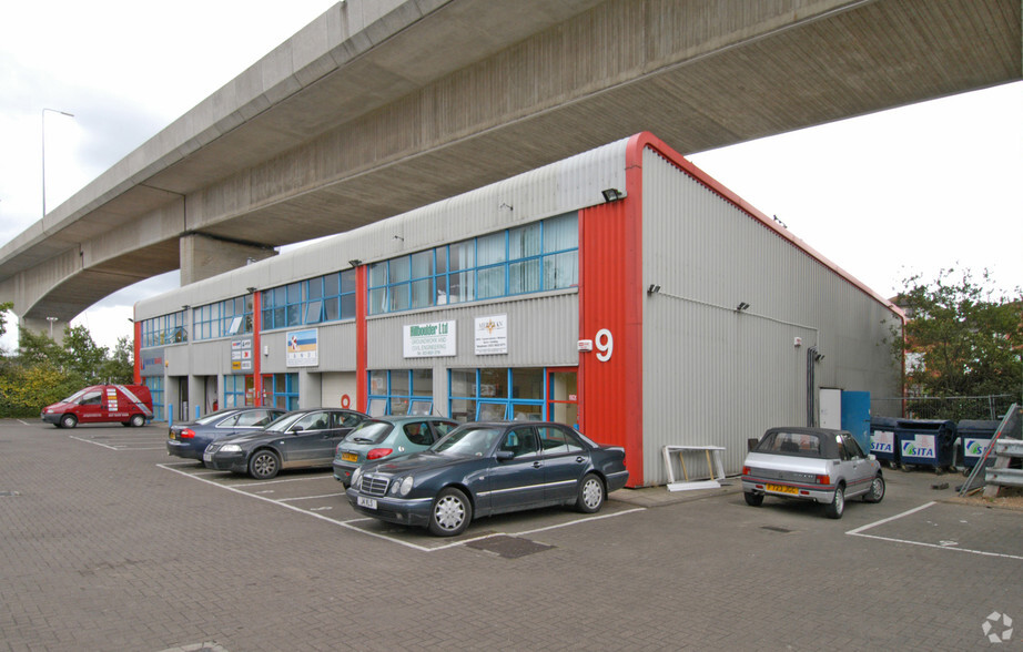 Crosshouse Rd, Southampton for lease - Primary Photo - Image 1 of 3