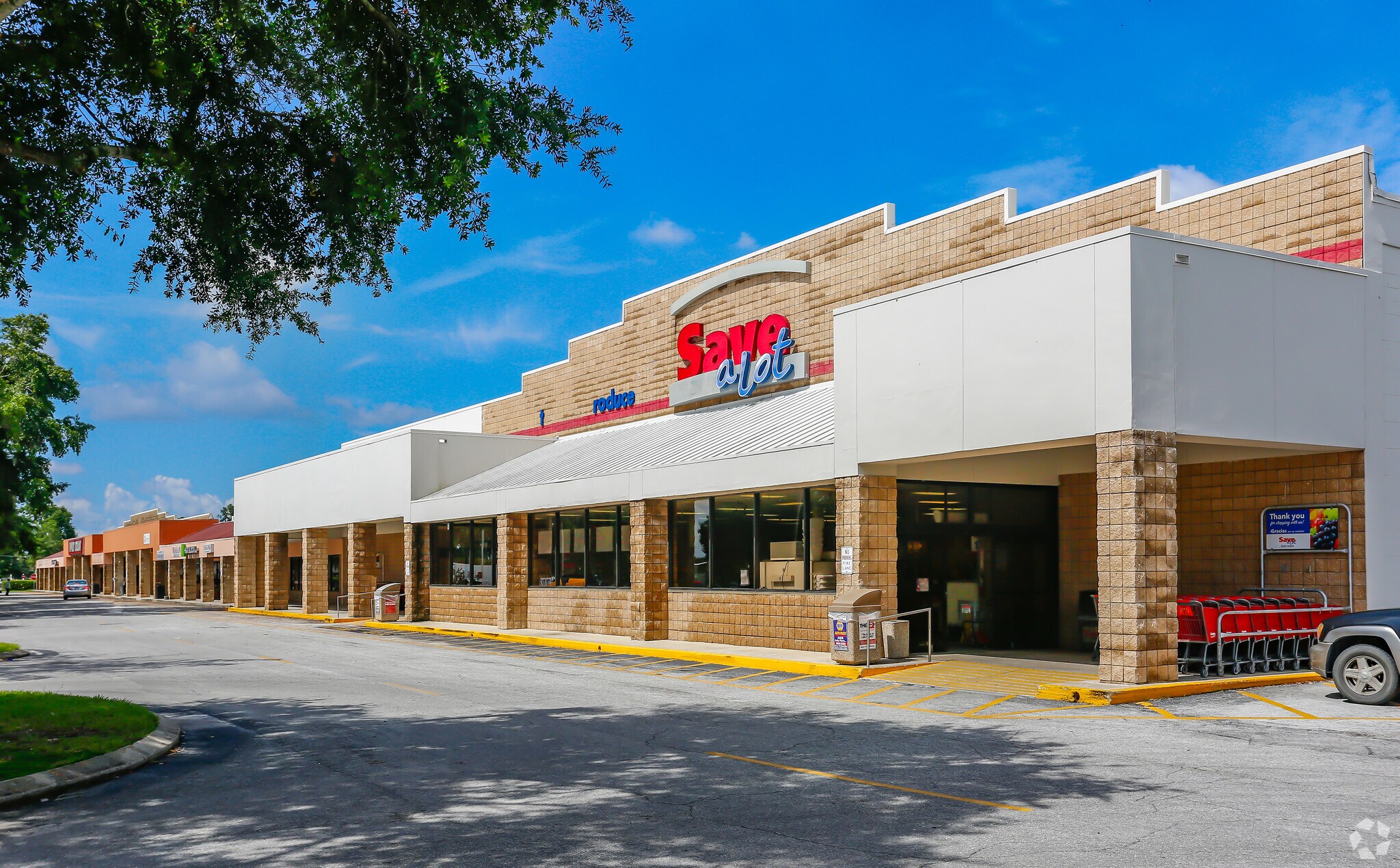 911-933 N Central Ave, Umatilla, FL for sale Primary Photo- Image 1 of 1