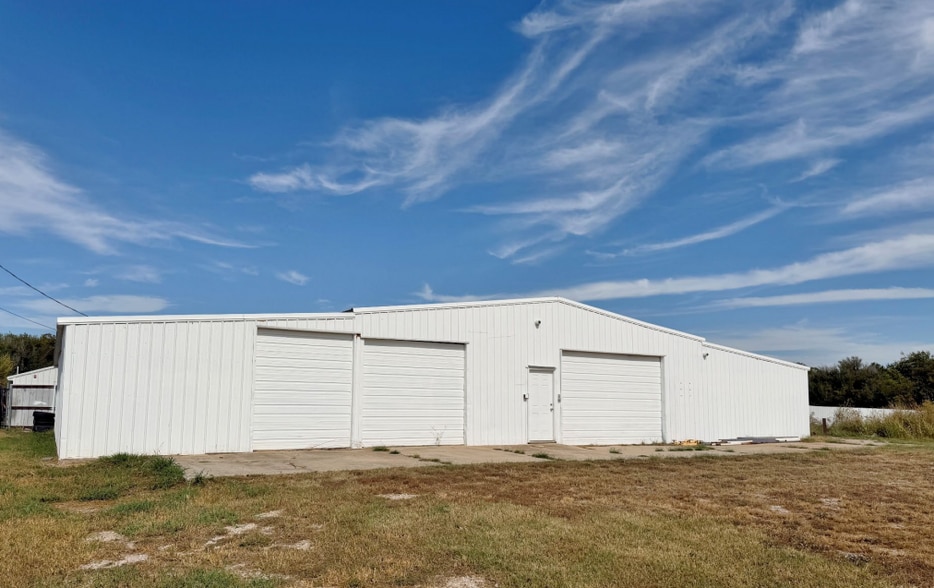 4400-4501 VFW Dr, Del City, OK for sale - Building Photo - Image 2 of 2