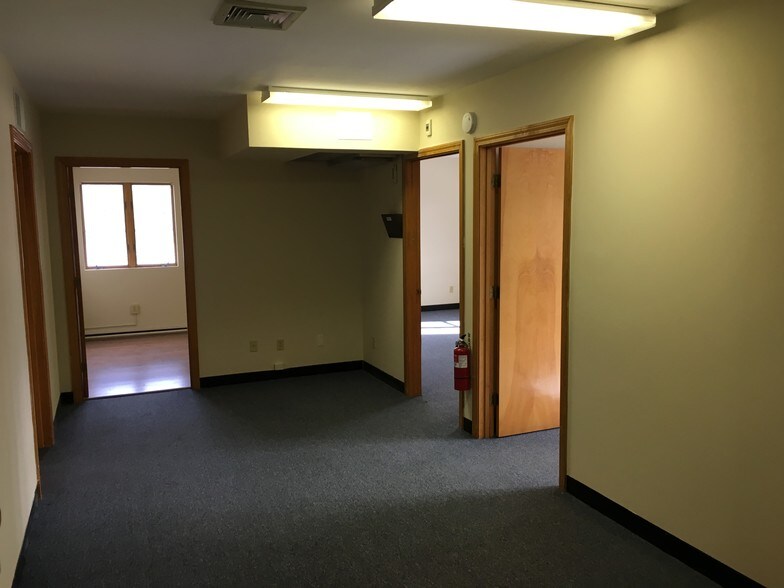 10 Walnut Hill Park, Woburn, MA, 01801 Property For Lease on