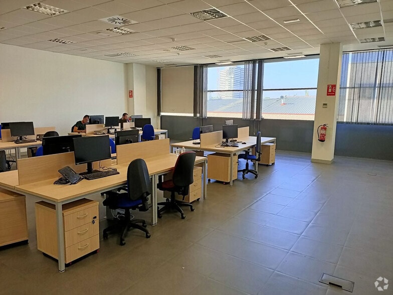 Office in Alcobendas, Madrid for lease - Interior Photo - Image 1 of 1