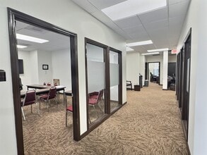 12710 San Jose Blvd, Jacksonville, FL for lease Building Photo- Image 2 of 22