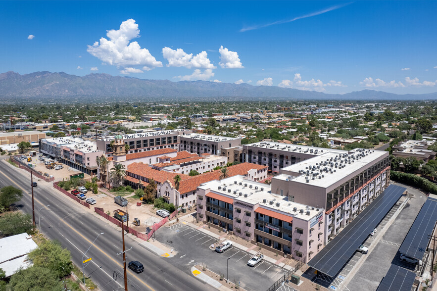 800 N Country Club Rd, Tucson, AZ for sale - Aerial - Image 1 of 1