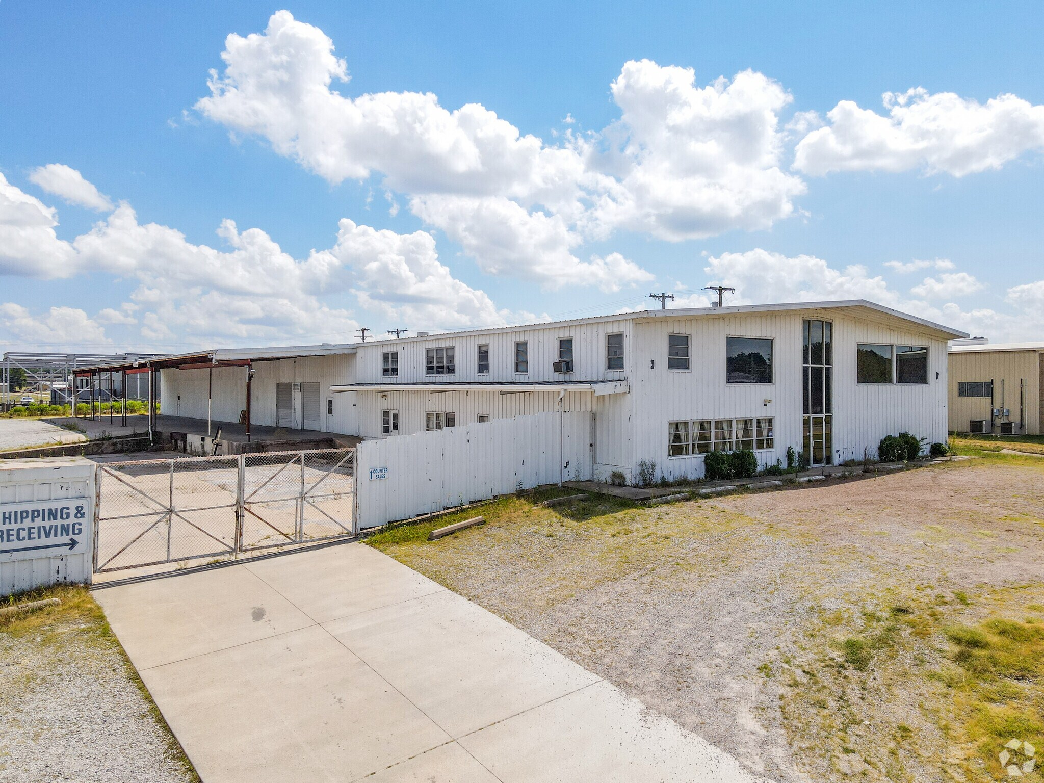 5920 E 12th St, Tulsa, OK for sale Primary Photo- Image 1 of 1