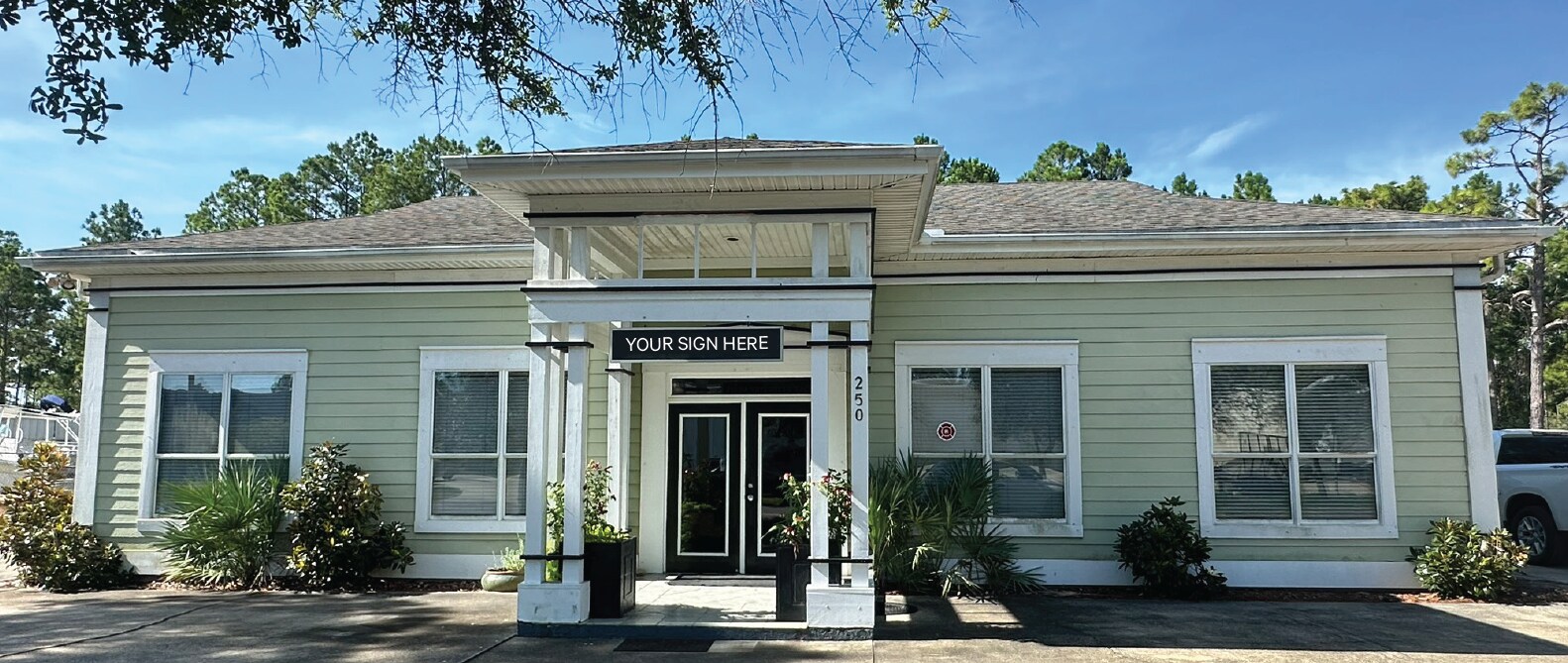 250 Lynn Dr, Santa Rosa Beach, FL for lease Building Photo- Image 1 of 12