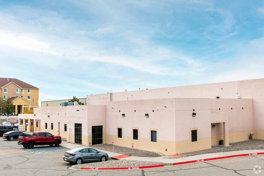 3041 University Blvd SE, Albuquerque, NM for sale - Building Photo - Image 3 of 13