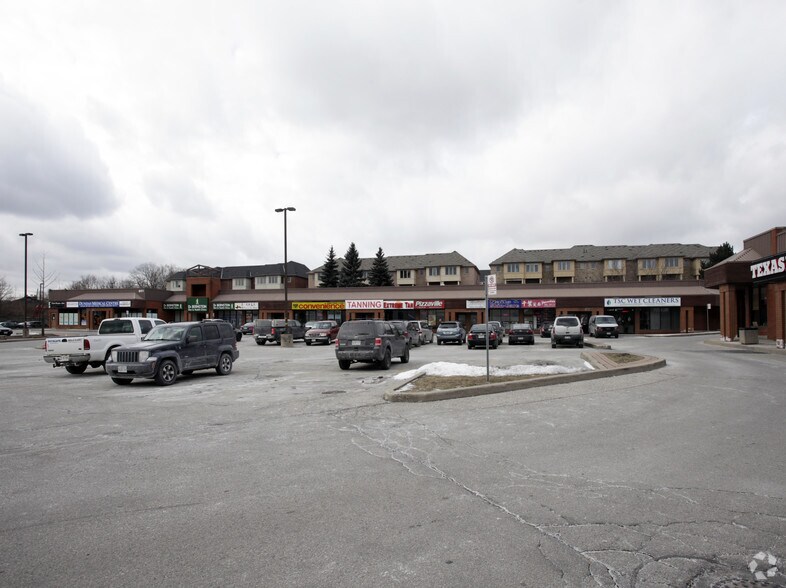 801 Dundas St E, Mississauga, ON for lease - Primary Photo - Image 1 of 6