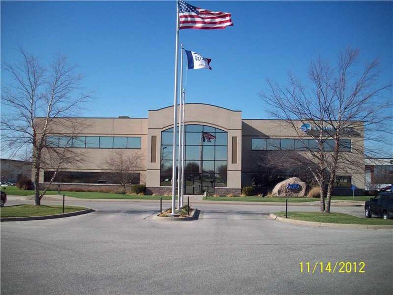 2110 Wiley Blvd SW, Cedar Rapids, IA for sale - Primary Photo - Image 1 of 1