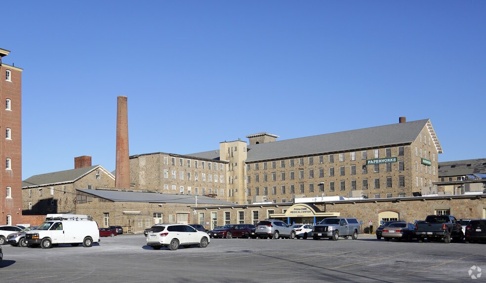 385 Pleasant St, Fall River, MA for sale - Primary Photo - Image 1 of 1