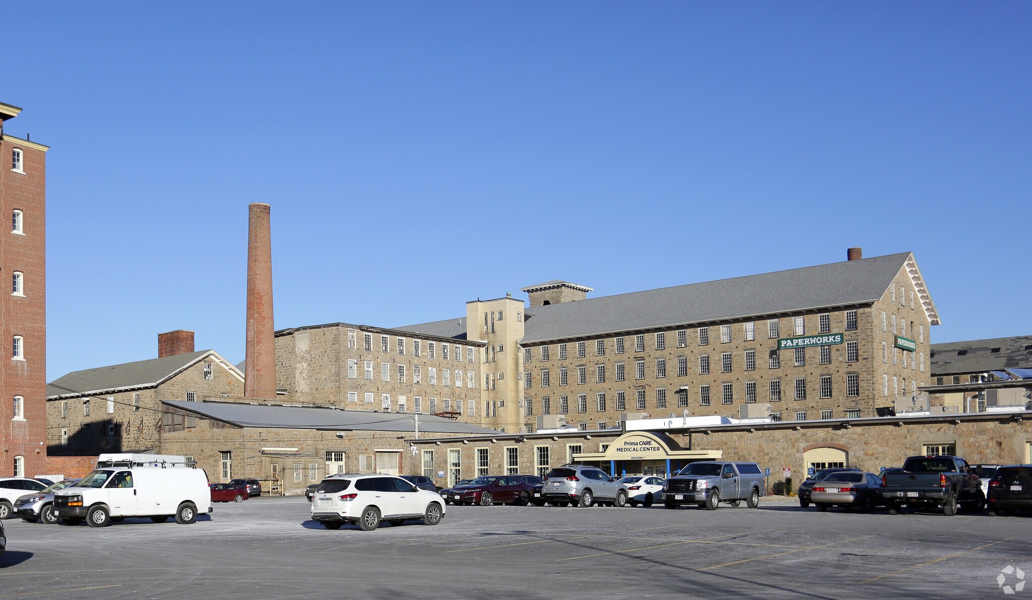 385 Pleasant St, Fall River, MA for sale Primary Photo- Image 1 of 1