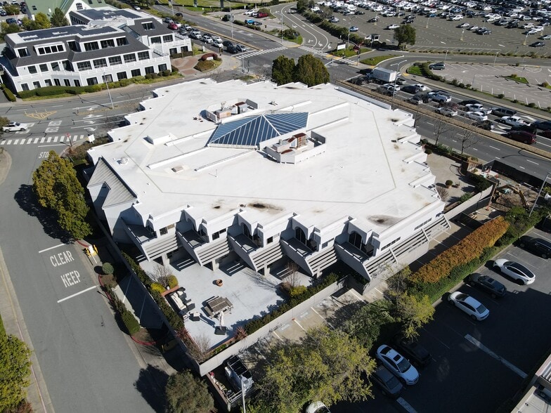 100 Larkspur Landing Cir, Larkspur, CA for lease - Building Photo - Image 3 of 7