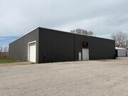 7200 Linn St, Eau Claire MI - Warehouse