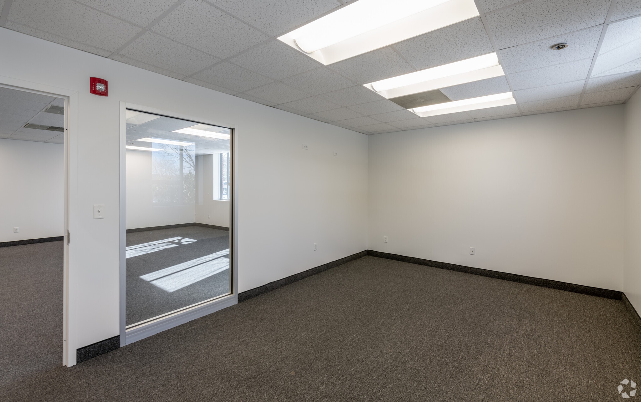 50 Burlington Mall Rd, Burlington, MA 01803 Office for Lease