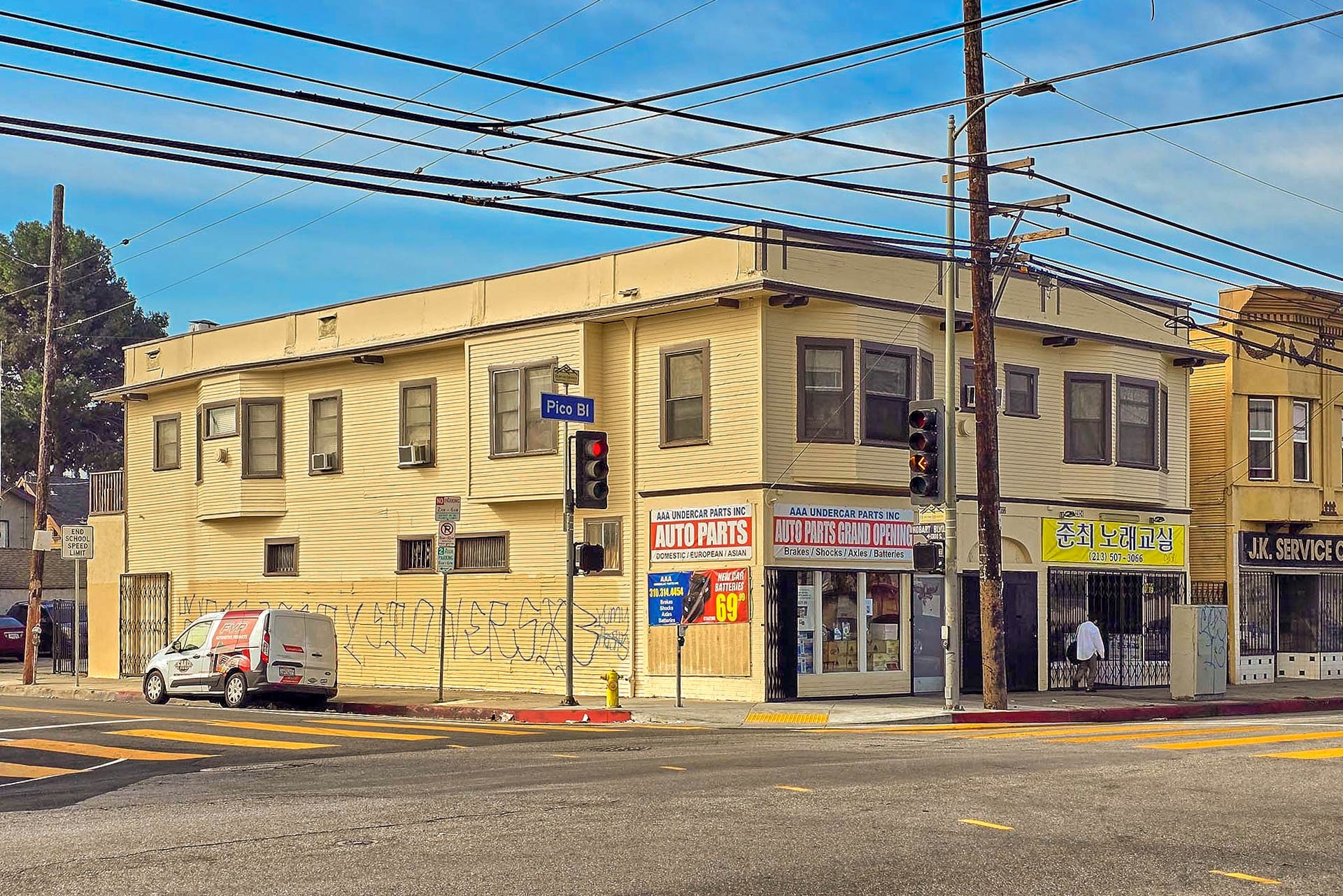 2970-2974 Pico Blvd, Los Angeles, CA for lease Building Photo- Image 1 of 10